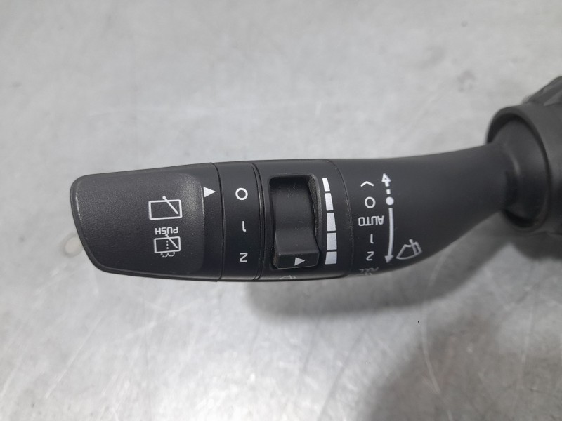 Recambio de mando luces y limpia para kia rio (yb) gt line referencia OEM IAM 93404H8960  