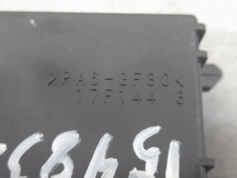 Recambio de mando limpia para toyota aygo x-cite referencia OEM IAM 17F144  