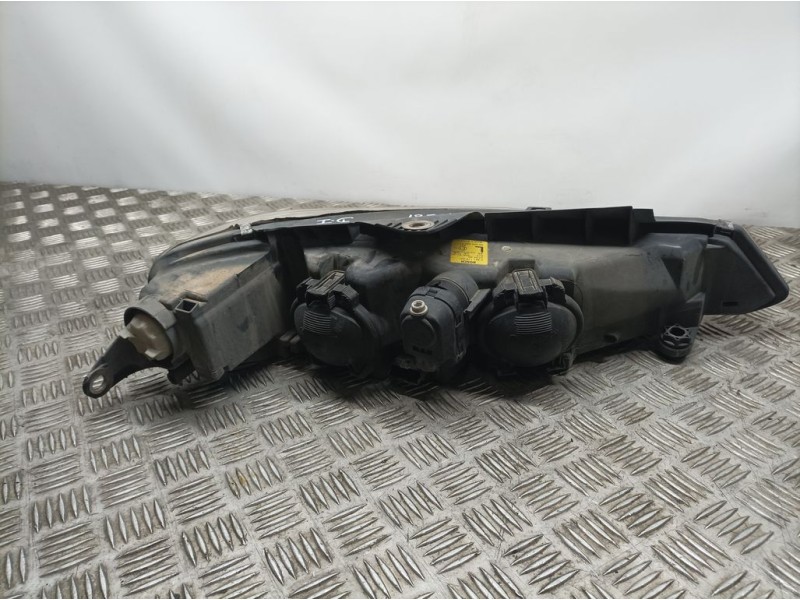 Recambio de faro izquierdo para peugeot 406 berlina (s1/s2) srdt referencia OEM IAM 9630423277 0301175001 BOSCH TOCADO
