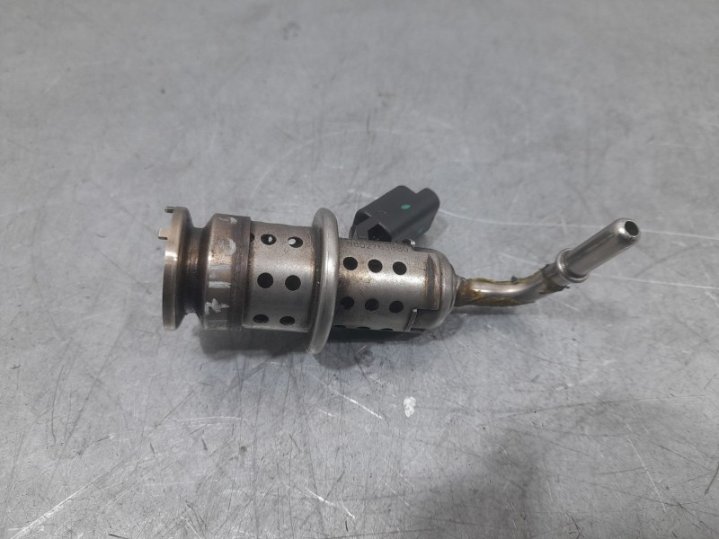 Recambio de inyector adblue para opel crossland x / crossland (p17, p2qo) 1.6 turbo d (75) referencia OEM IAM 9802763880  