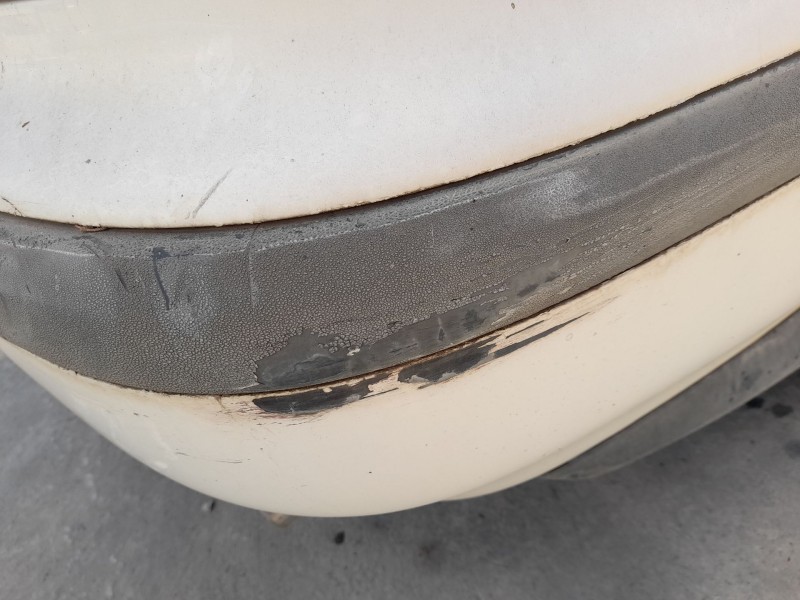 Recambio de paragolpes trasero para volvo s40 i (644) 2.0 t referencia OEM IAM  ROZADO 