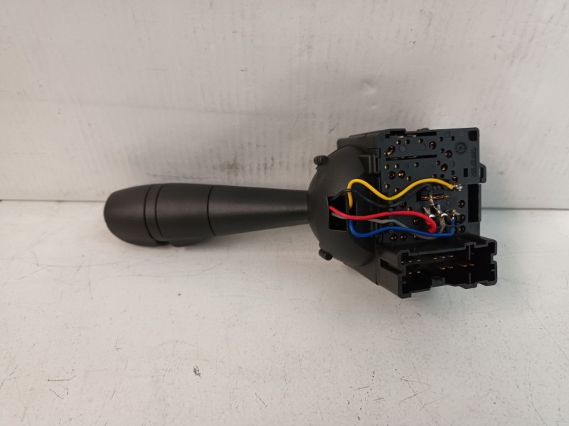 Recambio de mando luces para dacia sandero ii 1.0 tce 100 (b8ml) referencia OEM IAM 8201167988 DACIA/RENAULT 