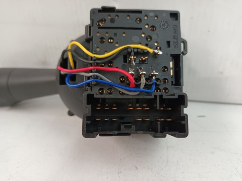 Recambio de mando luces para dacia sandero ii 1.0 tce 100 (b8ml) referencia OEM IAM 8201167988 DACIA/RENAULT 