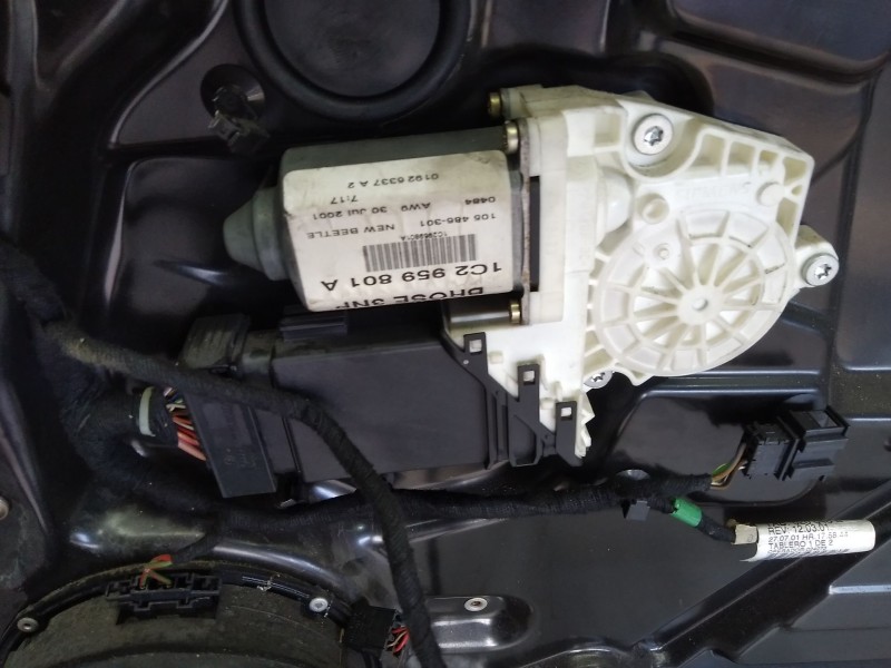 Recambio de elevalunas delantero derecho para volkswagen new beetle (9c1/1c1) 1.9 tdi referencia OEM IAM 1C2959801A  ELECTRICO