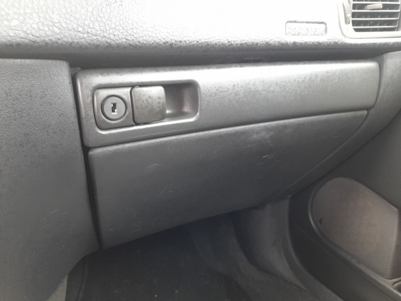 Recambio de guantera para volvo s40 i (644) 2.0 t referencia OEM IAM   