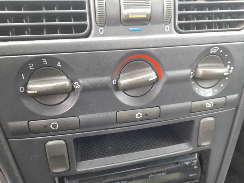 Recambio de mando calefaccion / aire acondicionado para volvo s40 i (644) 2.0 t referencia OEM IAM   