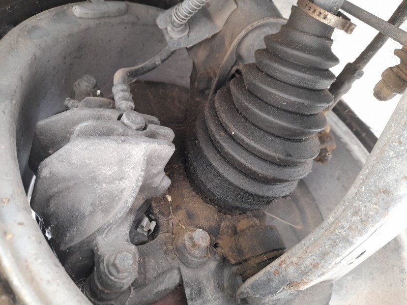 Recambio de mangueta delantera derecha para volvo s40 i (644) 2.0 t referencia OEM IAM   