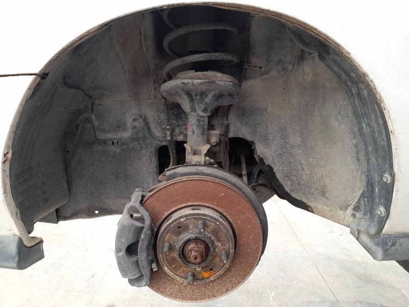 Recambio de plastico pase rueda del. izq. para volvo s40 i (644) 2.0 t referencia OEM IAM   