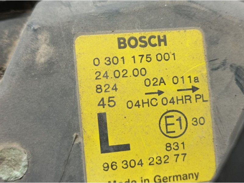 Recambio de faro izquierdo para peugeot 406 berlina (s1/s2) srdt referencia OEM IAM 9630423277 0301175001 BOSCH TOCADO