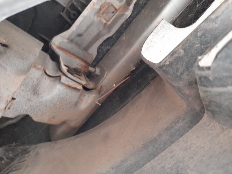 Recambio de refuerzo paragolpes delantero para nissan almera i (n15) 2.0 d referencia OEM IAM   