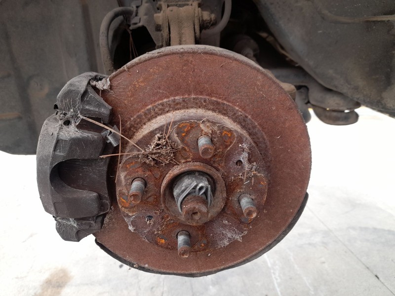 Recambio de mangueta delantera izquierda para nissan almera i (n15) 2.0 d referencia OEM IAM   