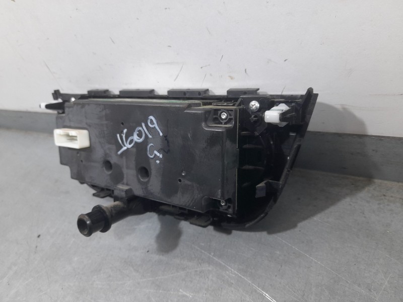 Recambio de mando climatizador para mitsubishi space star (a00) kaiteki referencia OEM IAM 7820A938XA T76593A VALEO