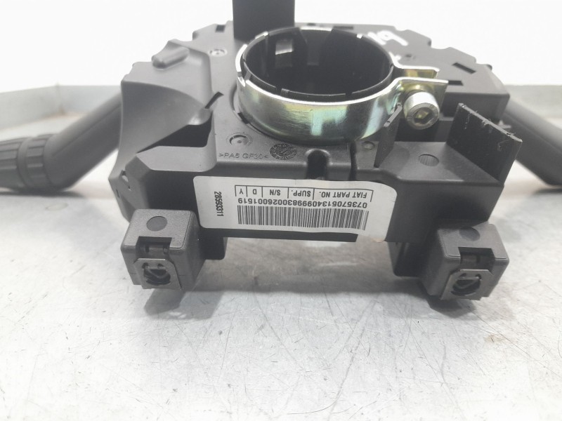 Recambio de mando luces y limpia para fiat tipo station wagon (356_, 357_) 1.4 (356wxf1b) referencia OEM IAM 077357051340  