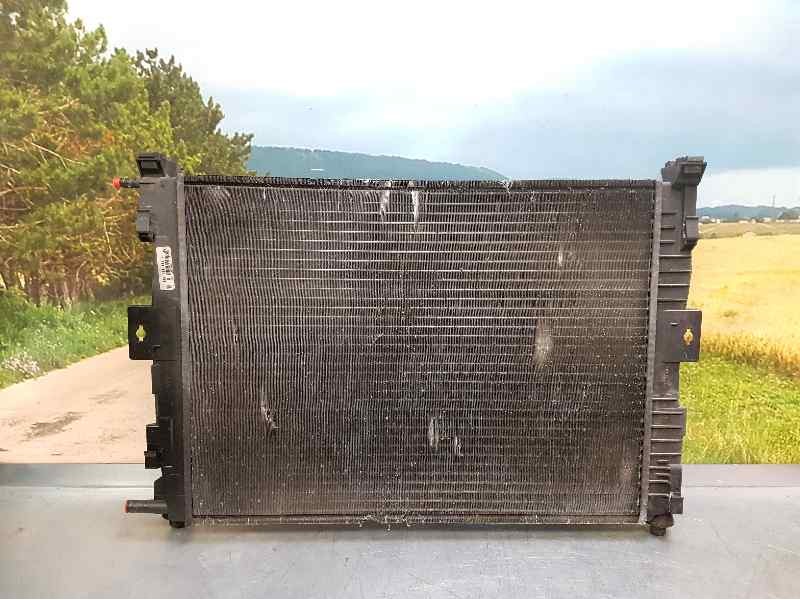 Recambio de radiador agua para renault megane ii classic berlina confort authentique referencia OEM IAM 7711135783 RM1261 VALEO