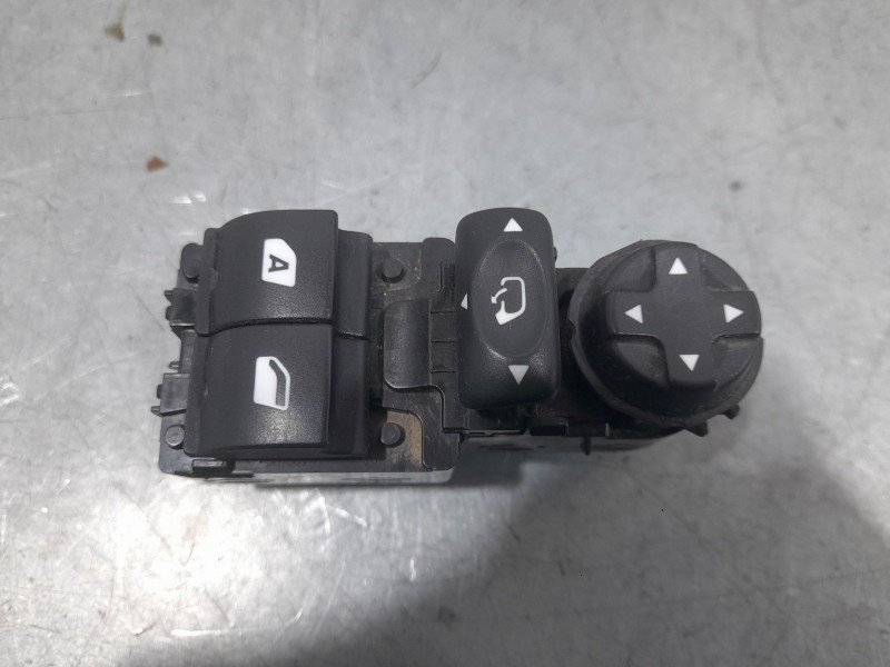Recambio de mando elevalunas delantero izquierdo para peugeot 2008 (--.2013) style referencia OEM IAM 96751129ZD  C/ MANDO RETRO