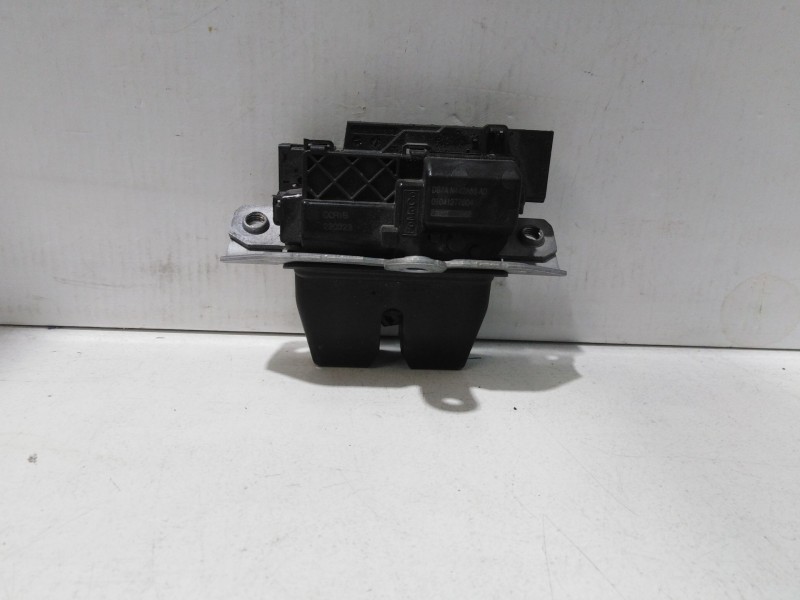 Recambio de cerradura maletero / porton para ford focus iv turnier (hp) 1.0 ecoboost mhev referencia OEM IAM DS7AN442A66AD  