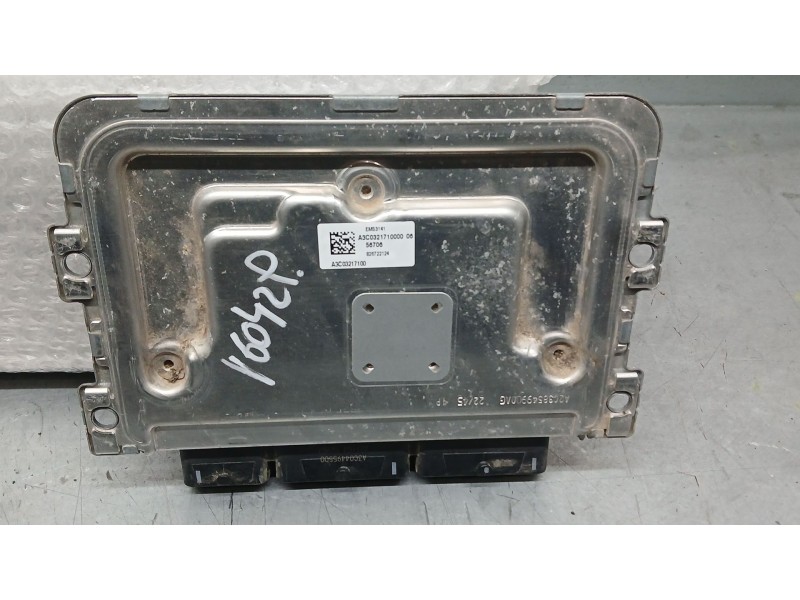 Recambio de centralita motor uce para dacia sandero stepway referencia OEM IAM   