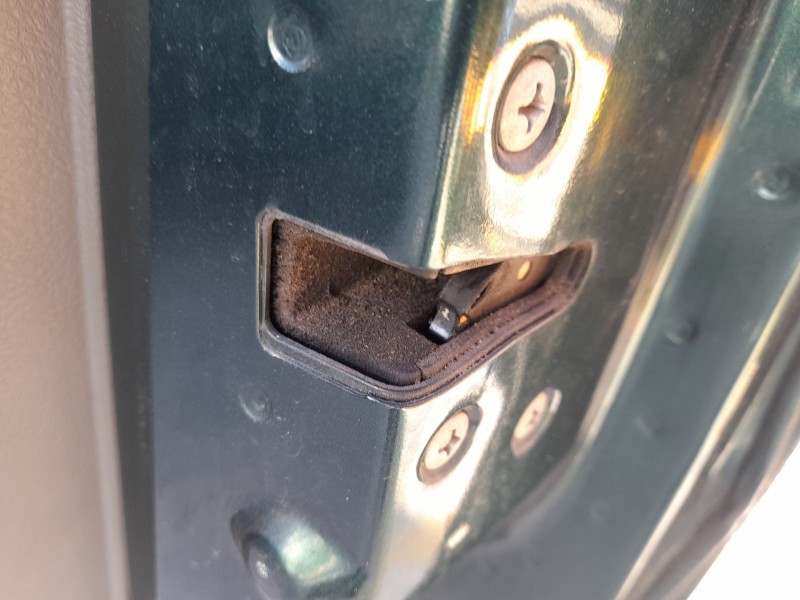 Recambio de cerradura puerta delantera derecha para suzuki baleno hatchback (eg) 1.3 i 16v (sy413) referencia OEM IAM   