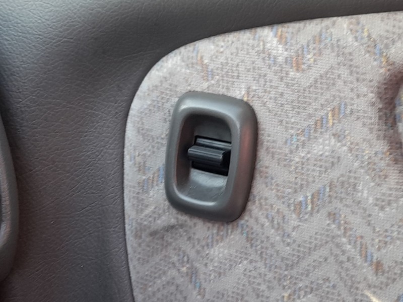 Recambio de mando elevalunas delantero derecho para suzuki baleno hatchback (eg) 1.3 i 16v (sy413) referencia OEM IAM   