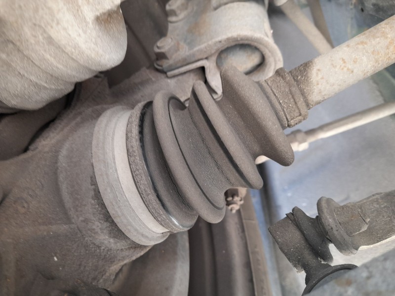 Recambio de transmision delantera derecha para suzuki baleno hatchback (eg) 1.3 i 16v (sy413) referencia OEM IAM   