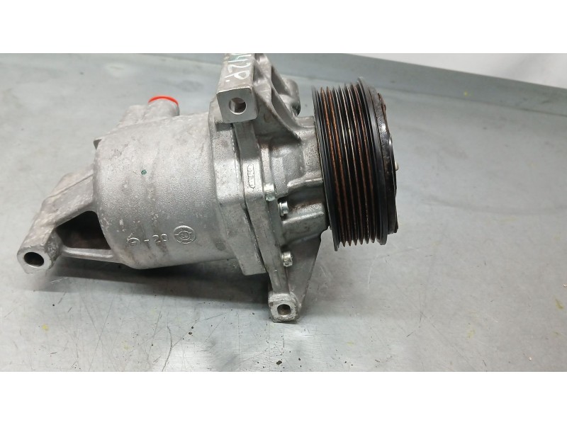 Recambio de compresor aire acondicionado para dacia sandero stepway referencia OEM IAM 926008469R CALSONIK KANSEI CR08D
