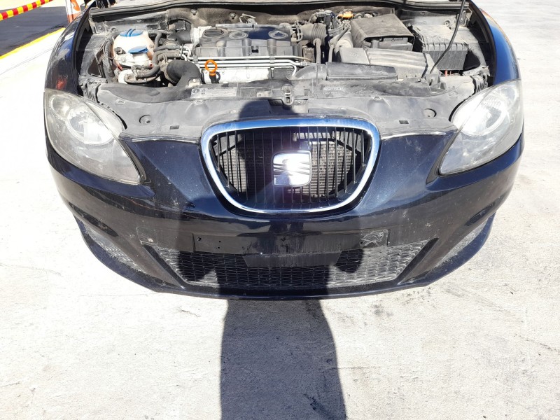 Recambio de paragolpes delantero para seat leon (1p1) 1.9 tdi referencia OEM IAM   
