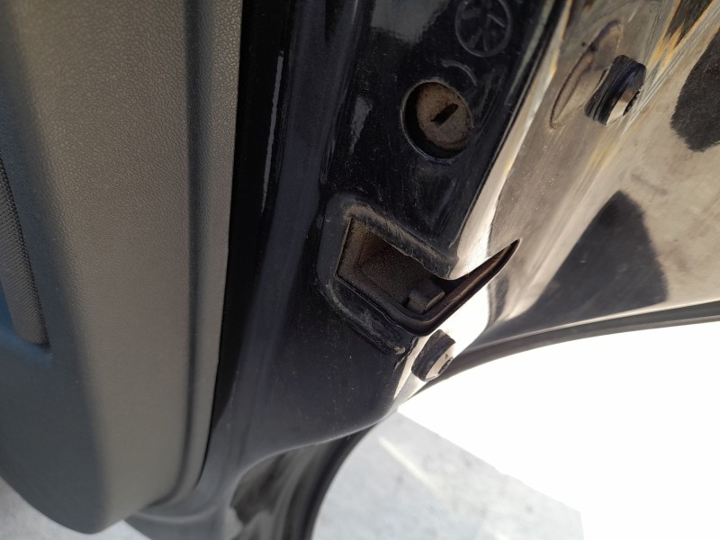 Recambio de cerradura puerta trasera derecha para seat leon (1p1) 1.9 tdi referencia OEM IAM   