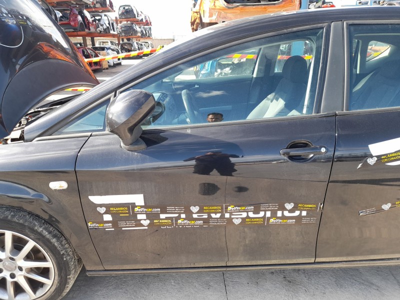 Recambio de puerta delantera izquierda para seat leon (1p1) 1.9 tdi referencia OEM IAM   
