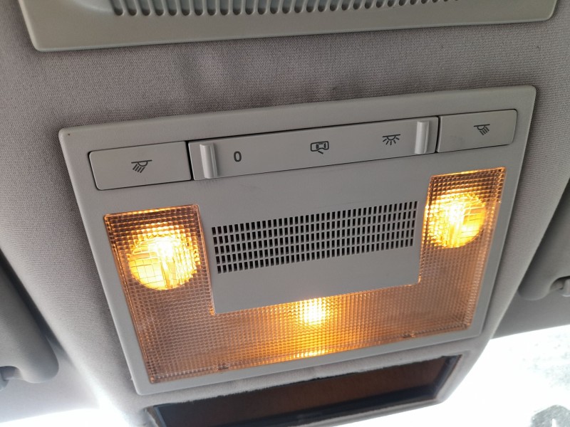 Recambio de luz interior para seat leon (1p1) 1.9 tdi referencia OEM IAM   