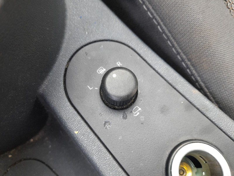 Recambio de mando retrovisor para seat leon (1p1) 1.9 tdi referencia OEM IAM   