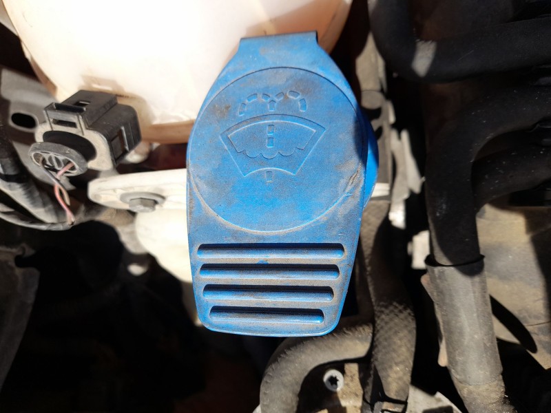 Recambio de deposito limpia para seat leon (1p1) 1.9 tdi referencia OEM IAM   