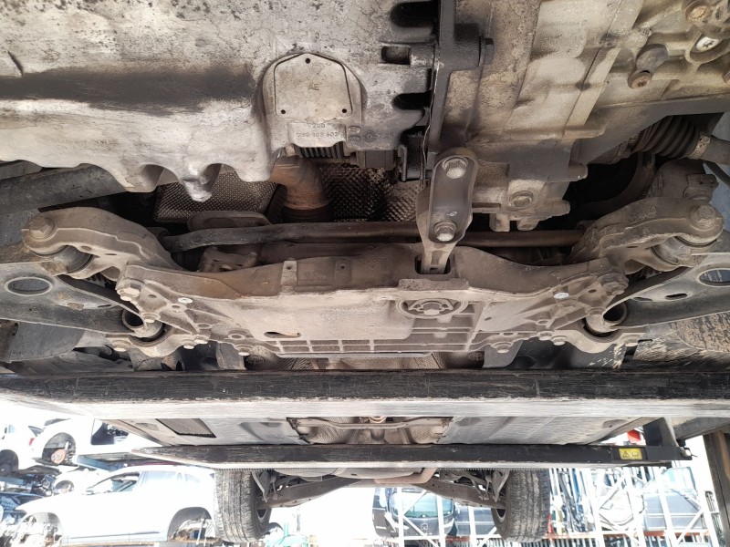 Recambio de puente delantero para seat leon (1p1) 1.9 tdi referencia OEM IAM   