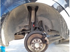 PLASTICO PASE RUEDA TRAS. DCH. 