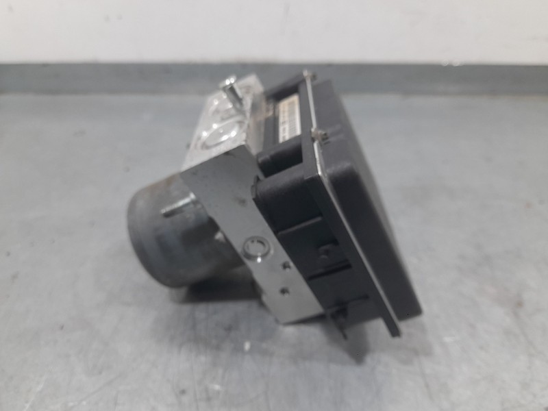 Recambio de abs para land rover range rover (lm) v8 td vogue referencia OEM IAM 0265235020  