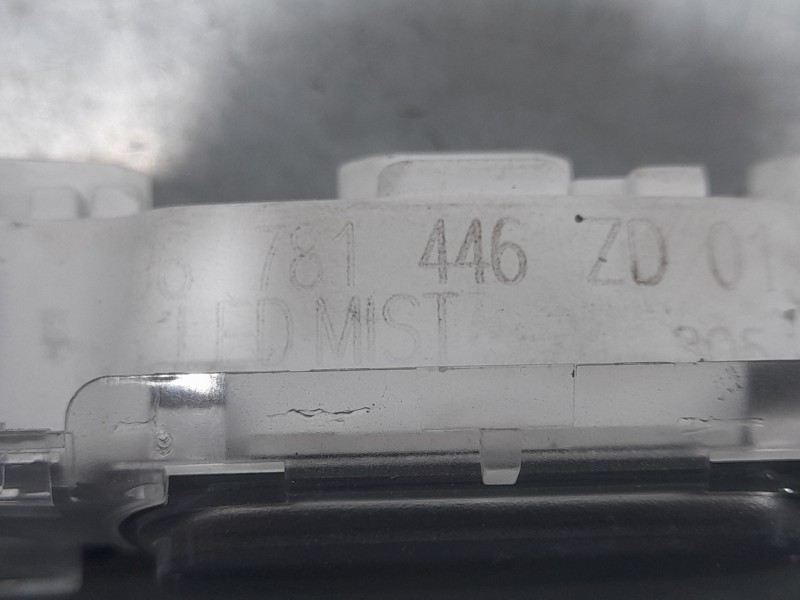 Recambio de luz interior para peugeot 3008 ii suv (mc_, mr_, mj_, m4_) 1.5 bluehdi 130 referencia OEM IAM 96781446ZD  