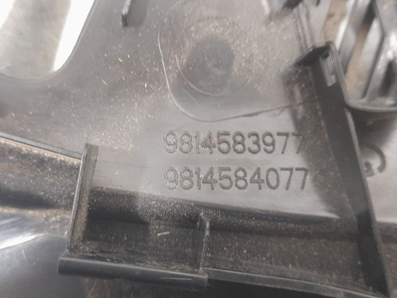 Recambio de luz interior para peugeot 3008 ii suv (mc_, mr_, mj_, m4_) 1.5 bluehdi 130 referencia OEM IAM 96781446ZD  