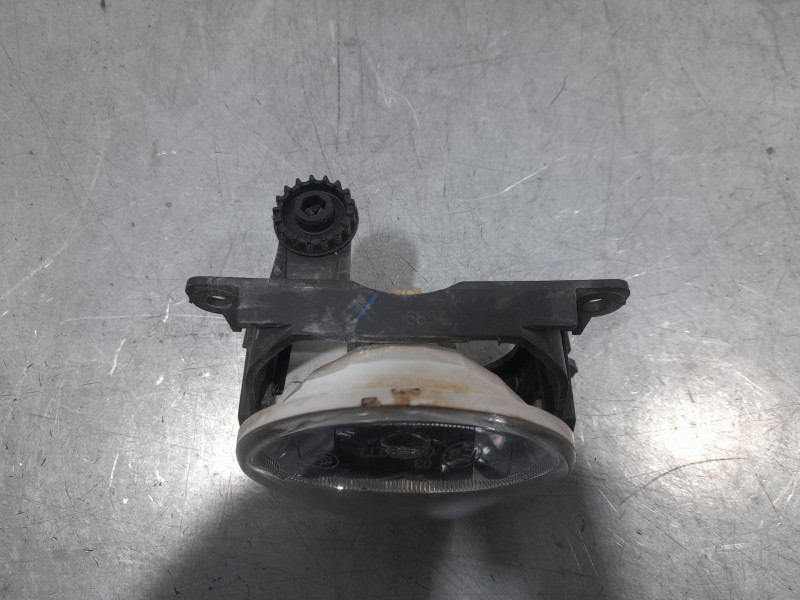 Recambio de faro antiniebla derecho para citroën c3 iii (sx) 1.2 puretech 82 referencia OEM IAM 9685425180  