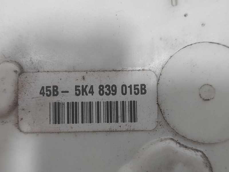 Recambio de cerradura puerta trasera izquierda para volkswagen golf vi (5k1) 2.0 tdi referencia OEM IAM 5K4839015AB  