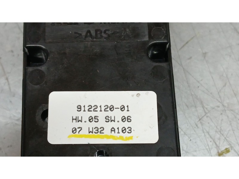Recambio de mando elevalunas delantero izquierdo para bmw x5 (e70) 3.0 d referencia OEM IAM 9122120  C/ MANDO RETROVISOR