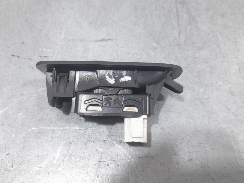 Recambio de mando elevalunas trasero derecho para citroën grand c4 spacetourer van (3a_, 3e_) bluehdi 130 referencia OEM IAM 967