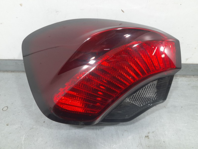 Recambio de piloto trasero izquierdo exterior para fiat tipo hatchback (356_, 357_) 1.3 d (356hxh1a) referencia OEM IAM 05211534