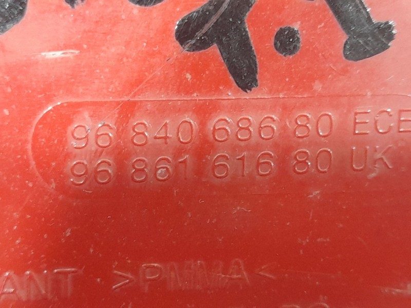 Recambio de piloto trasero izquierdo paragolpes para peugeot 5008 (0u_, 0e_) 1.6 bluehdi 120 referencia OEM IAM 9684068680  