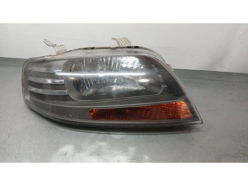 Recambio de faro derecho para daewoo kalos (klas) 1.4 referencia OEM IAM 96540152  