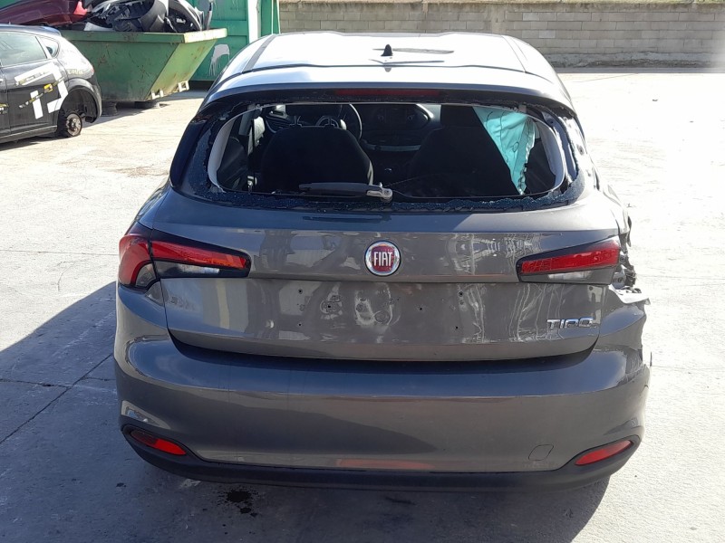 fiat tipo station wagon (356_, 357_) del año 2018