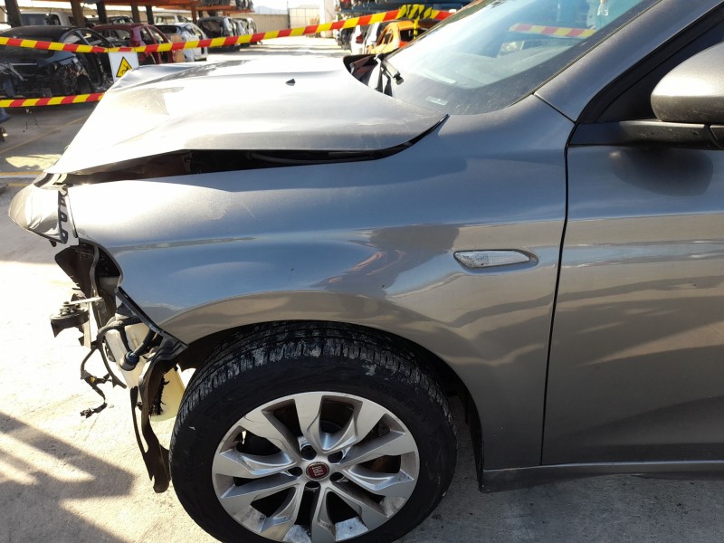 Recambio de aleta delantera izquierda para fiat tipo station wagon (356_, 357_) 1.4 (356wxa1b) referencia OEM IAM   