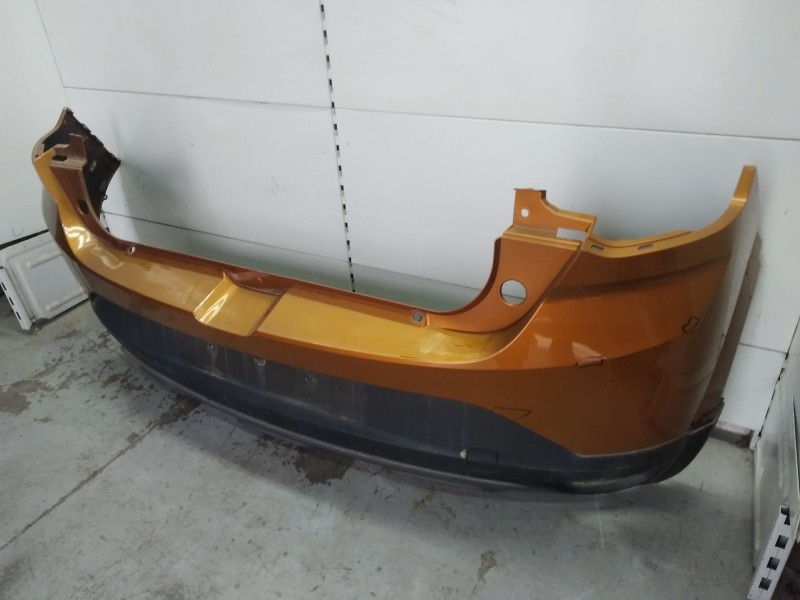 Recambio de paragolpes trasero para dacia sandero stepway referencia OEM IAM 850103110V  