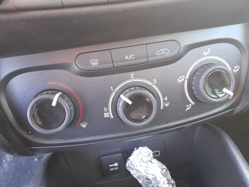 Recambio de mando calefaccion / aire acondicionado para fiat tipo station wagon (356_, 357_) 1.4 (356wxa1b) referencia OEM IAM  