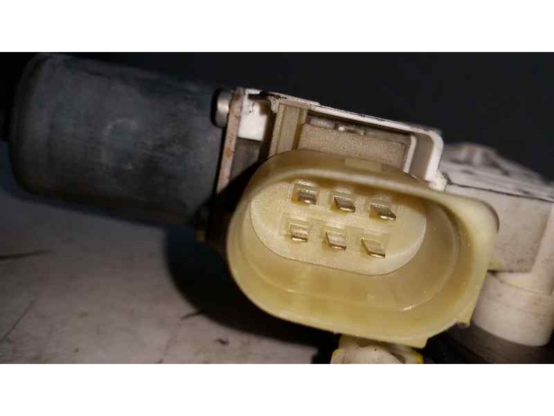 Recambio de elevalunas delantero izquierdo para bmw serie 3 berlina (e90) 318d referencia OEM IAM 51337140587 6 PINS ELECTRICO