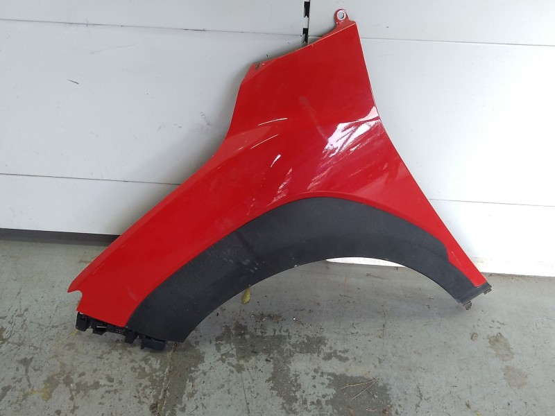 Recambio de aleta delantera izquierda para hyundai kona klass hybrid 2wd referencia OEM IAM 66311J9000  