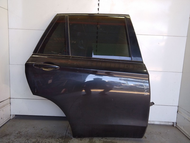 Recambio de puerta trasera derecha para bmw x5 (f15) xdrive 40d referencia OEM IAM 41517386740  